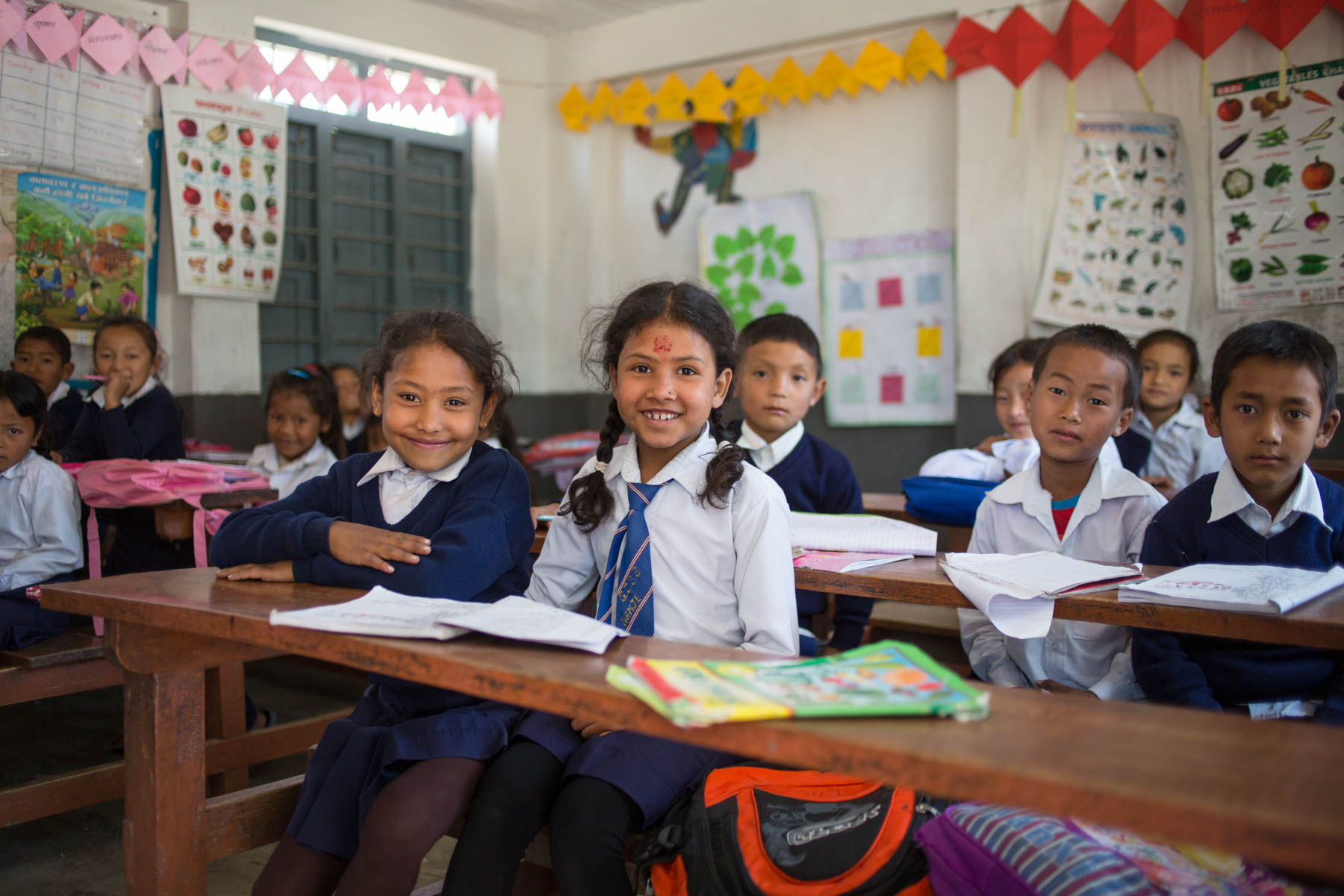 Gramin – Girls smiling – Nepal